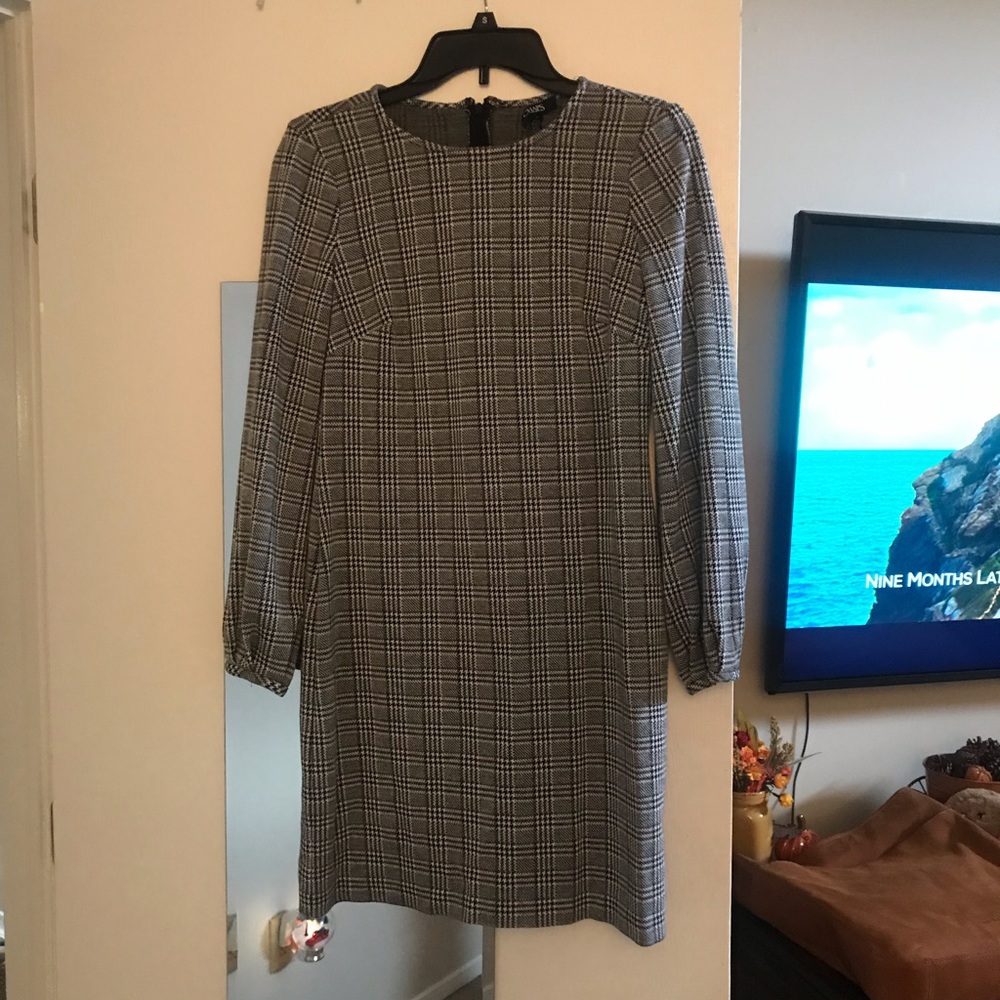 Chaps long sleeve dress